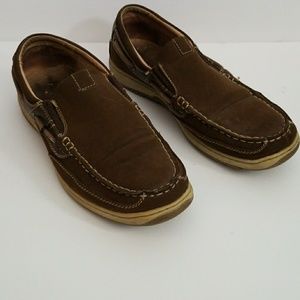 Dock shoes